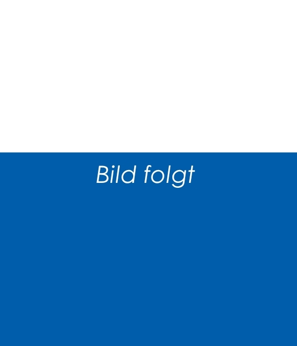 Ines Meier am Arbeitsplatz